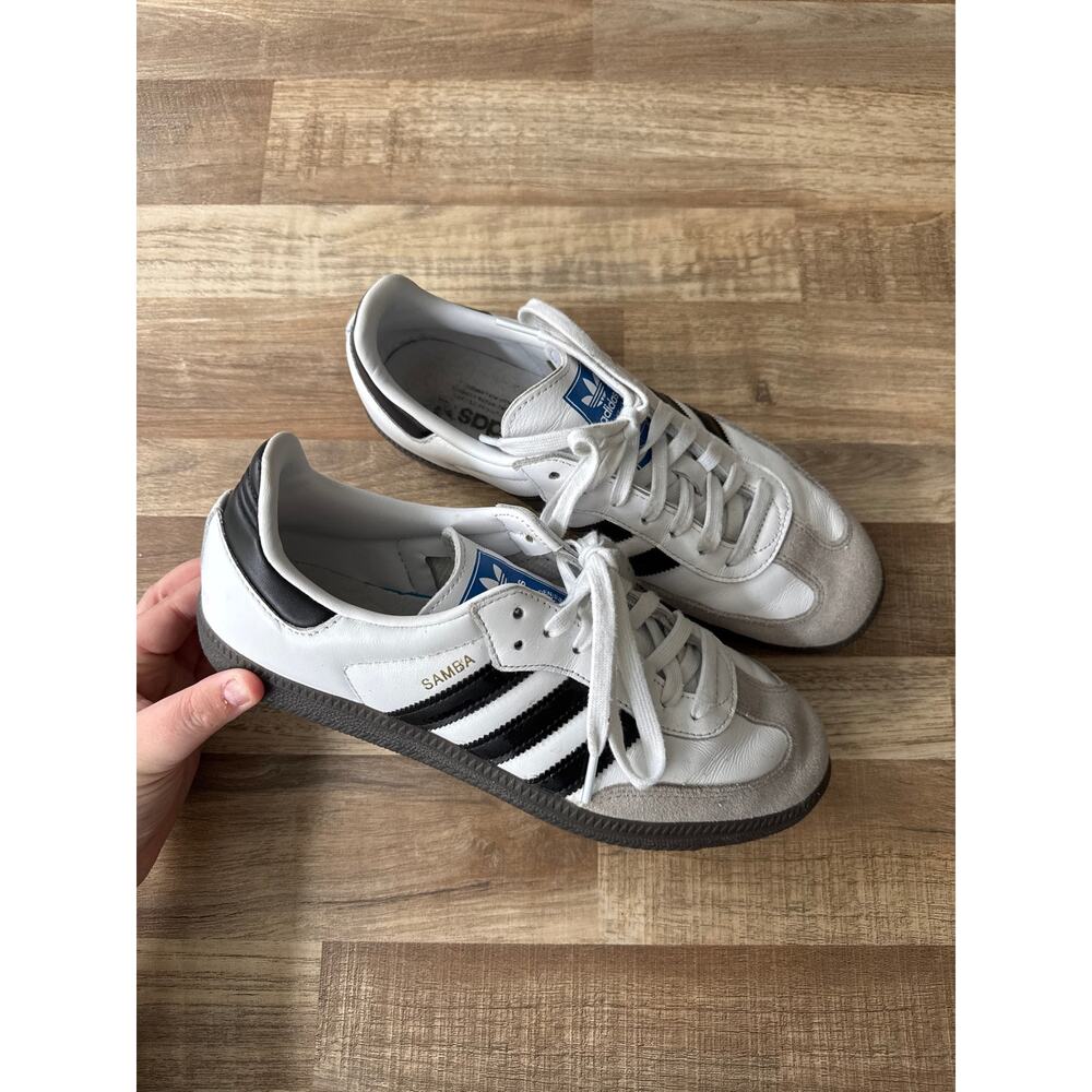 Adidas Samba OG Sneaker in Black and White size 8.5/9.5 - Picture 2 of 7